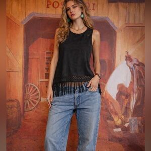 La Classe Couture Faux Suede Fringe Tank – XS